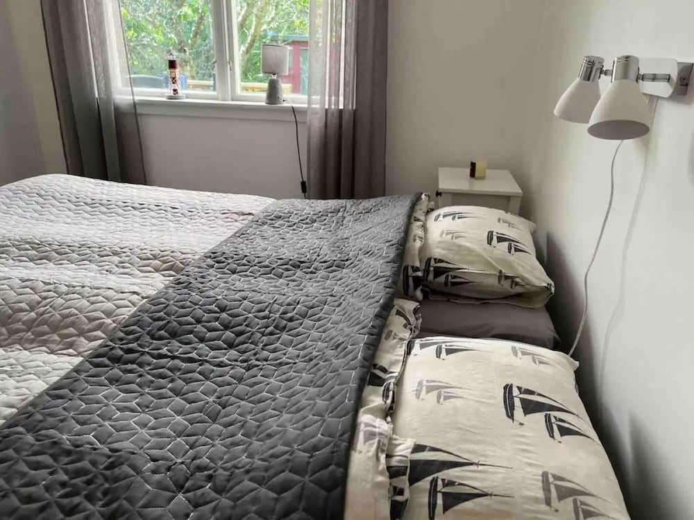 5 Star Holiday Home in Mollosund