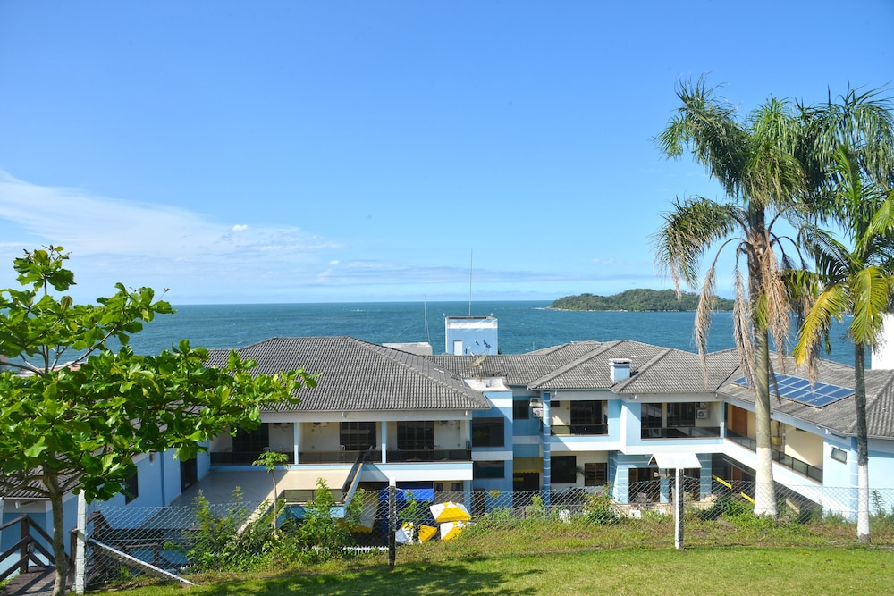 Hotel Refugio Costeiro 2 - Image 1