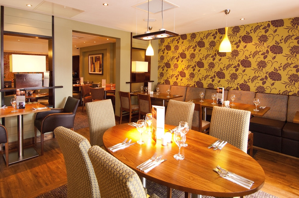 Premier Inn Sunbury - Kempton Park, photo 15