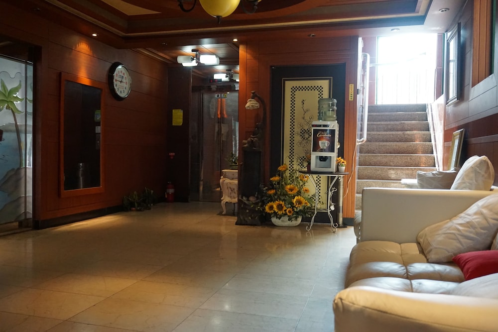 Picasso Motel