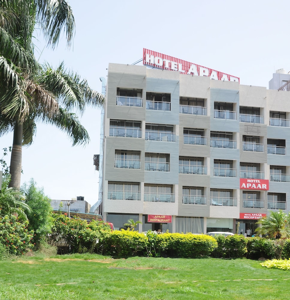 Apaar Hotel