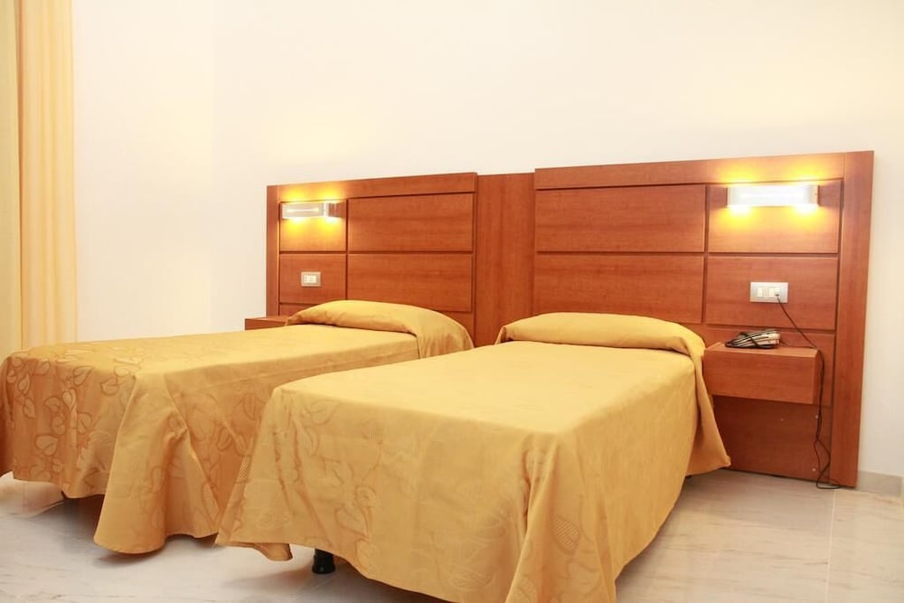 Villaggio Turistico La Mantinera Hotel