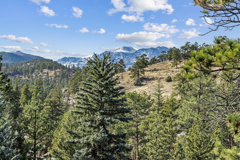 Cascade Mountain Home By Estes Park Homes 6 Bedroom Home