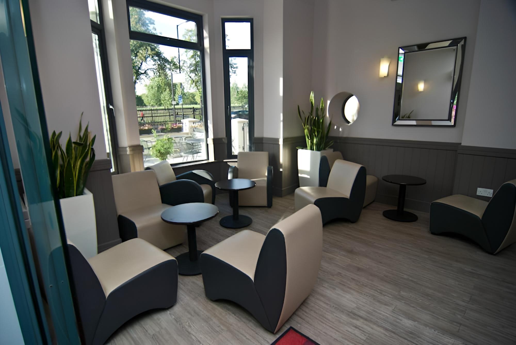 The London Pembury Hotel