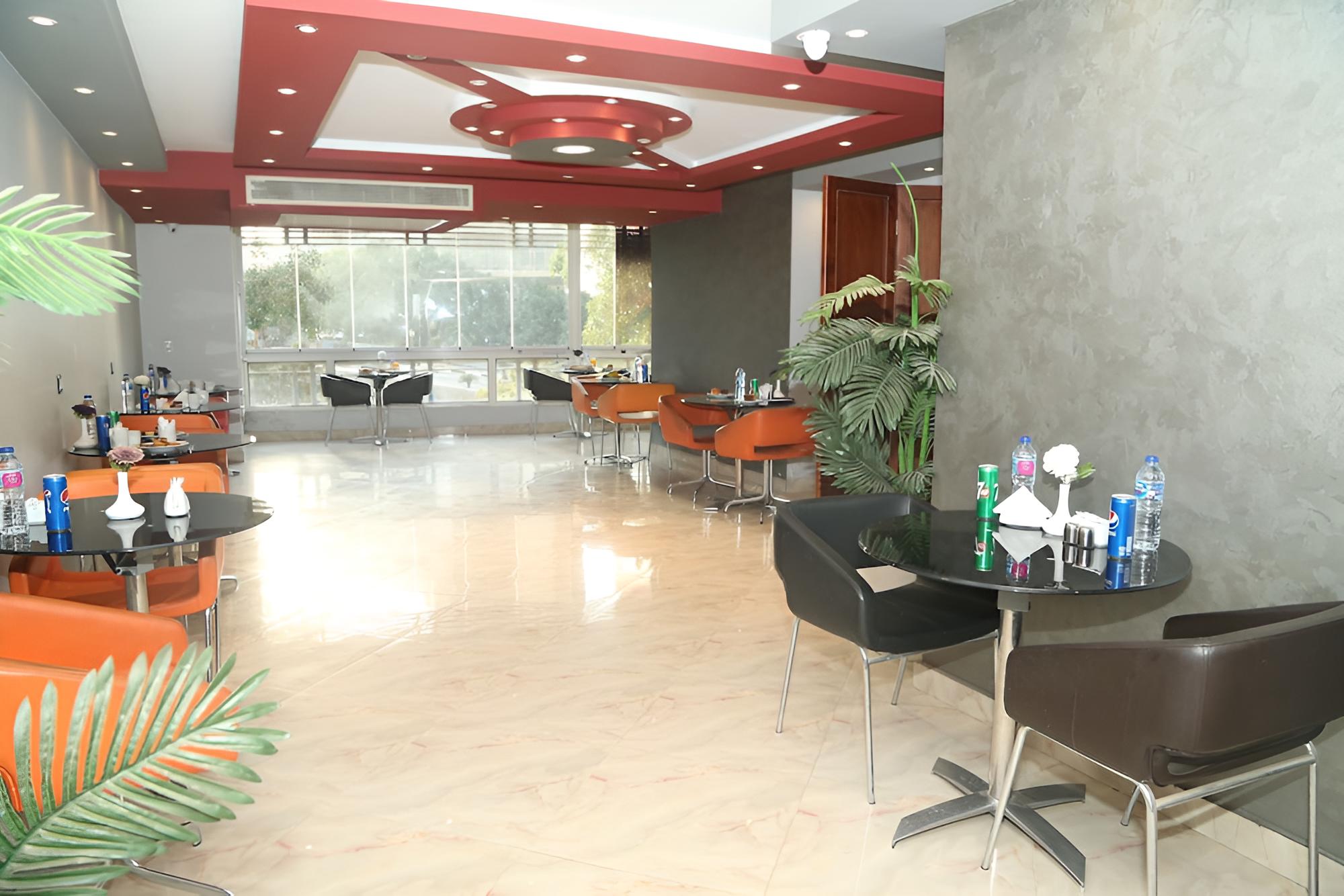 Grand Nile Royal Hotel at Nile Plaza