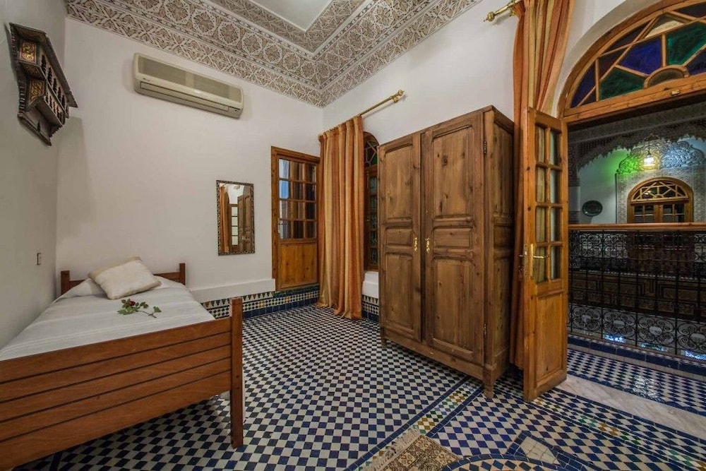 Riad Sara