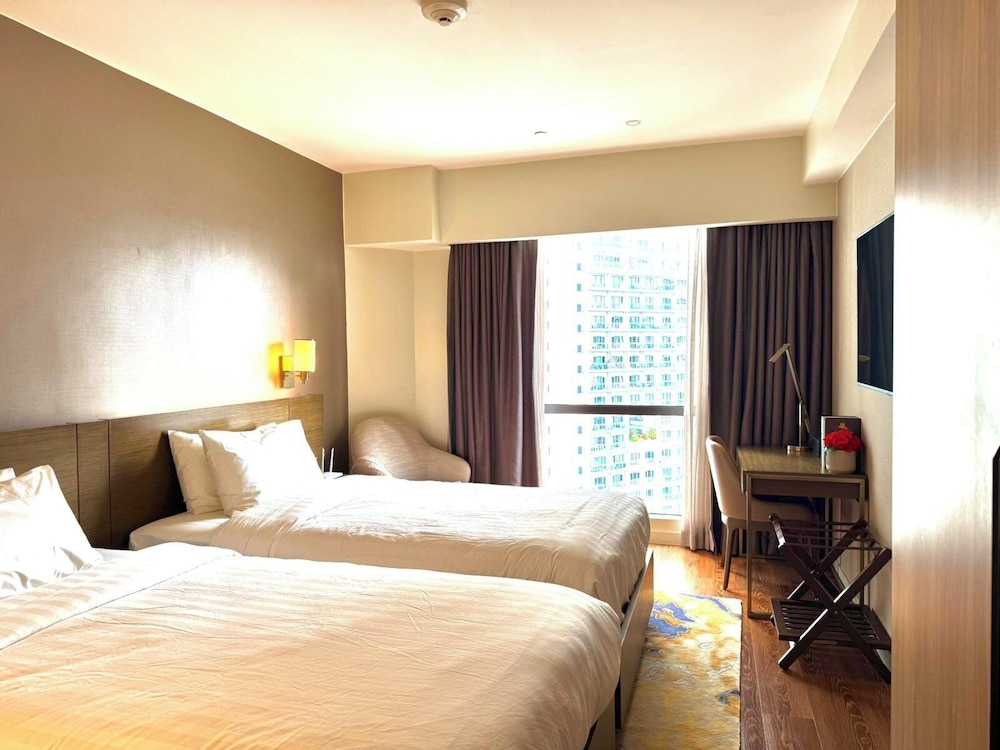 Hotel Residences at Acqua