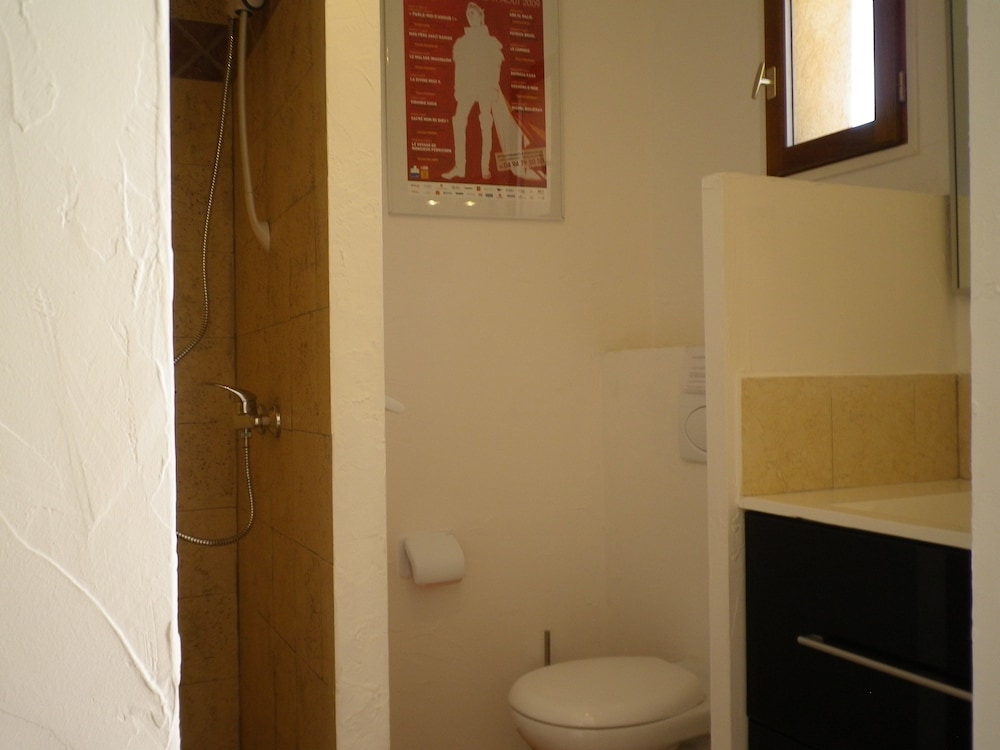 Photo 31
