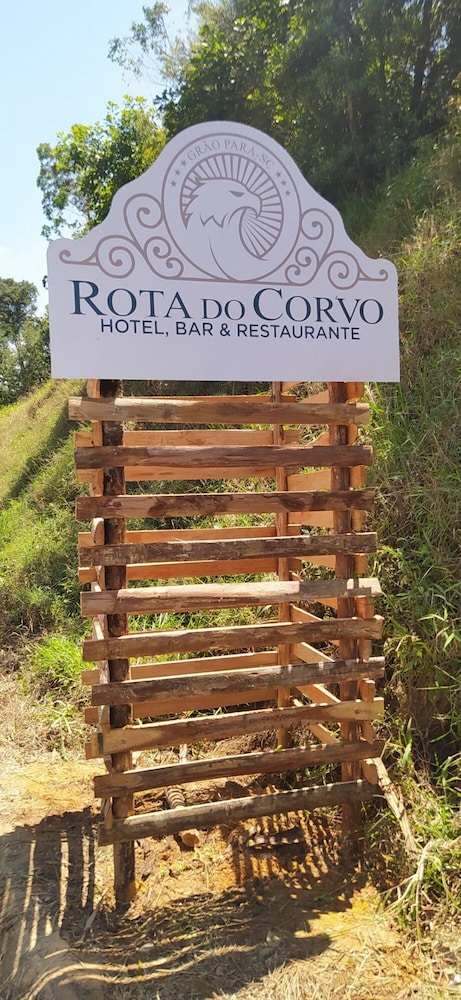 Pousada Rota do Corvo - Grão-Pará - SC