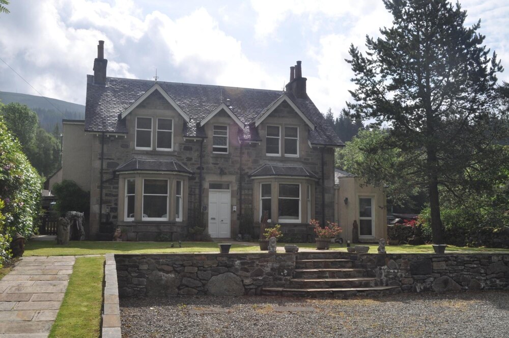 Airlie House Self-Catering