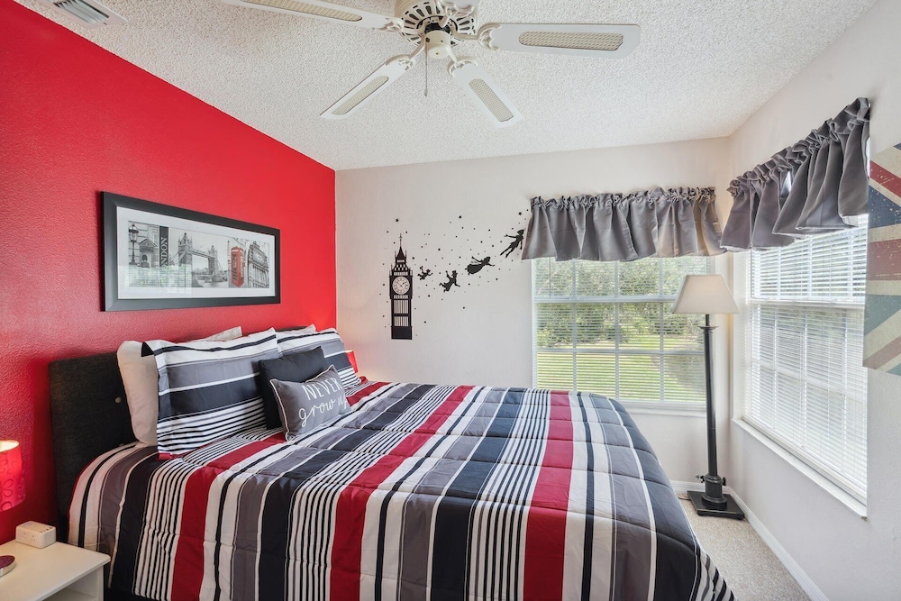 2466 Sweetwater Club Circle Unit 4