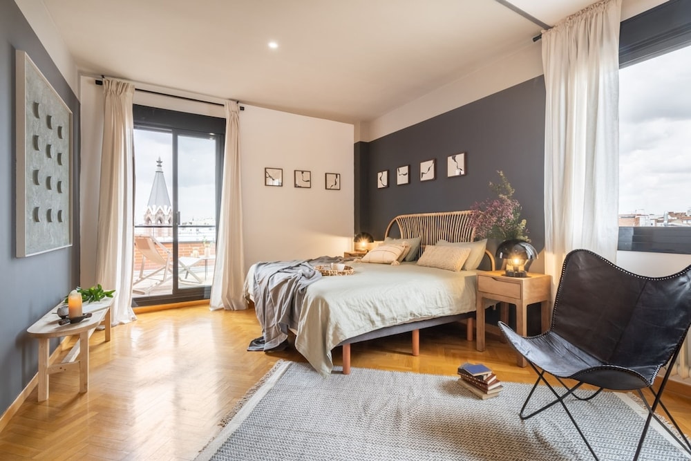 Llivia - 3 Bedrooms and Terrace in Almagro