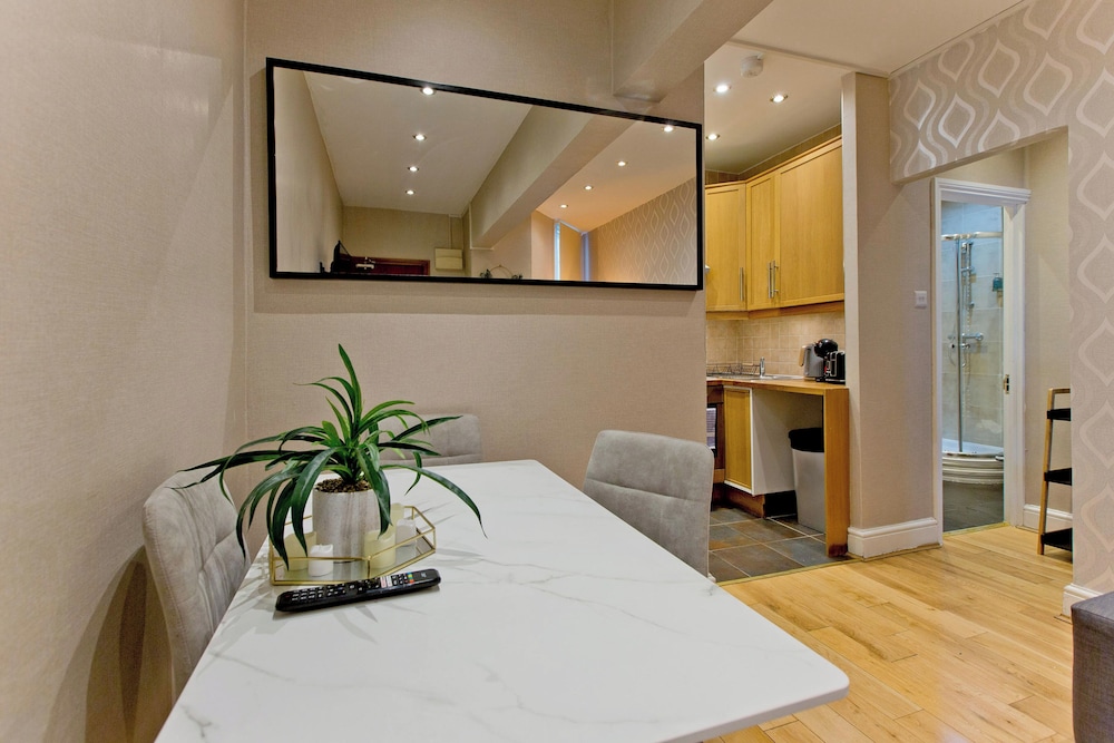 Imperial Earls Court Apartments