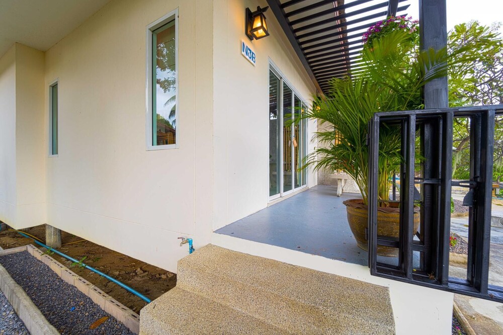 Fantastic 7 Bungalow Private Resort BR7