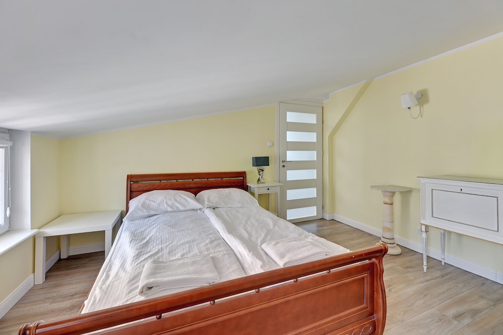 Grand Apartments - Love Loft view 5
