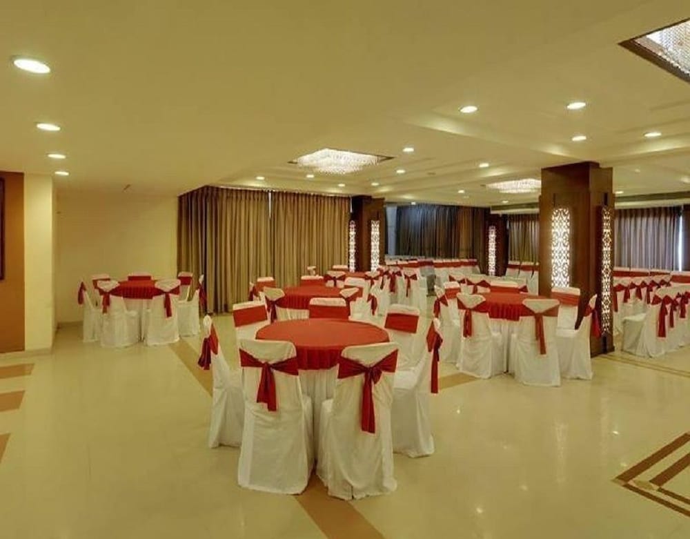 meeting & event spaces