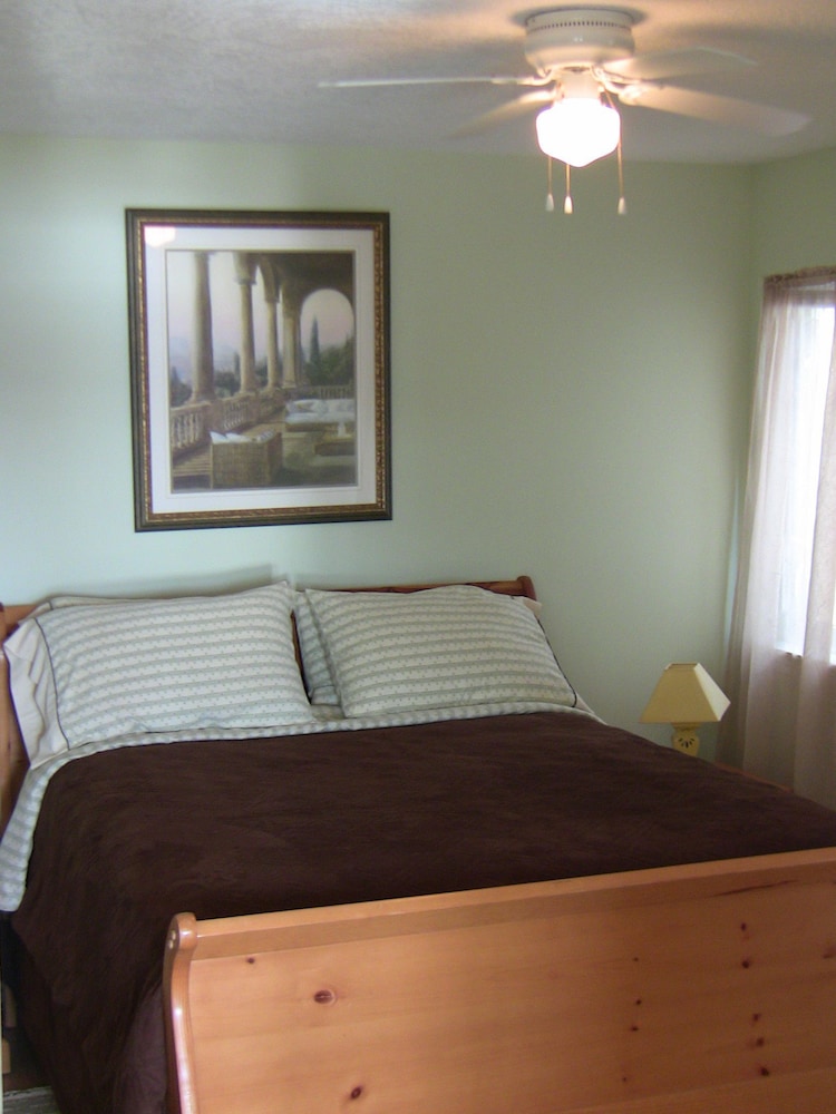 Moonlit Cove B&B