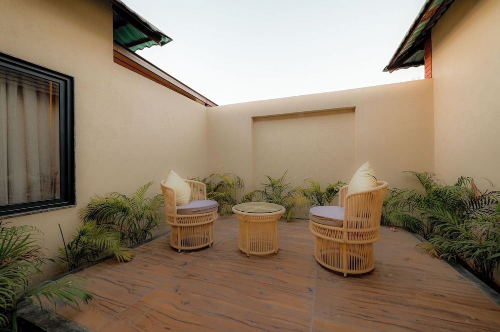 The Bhagwati Cottage & Villa