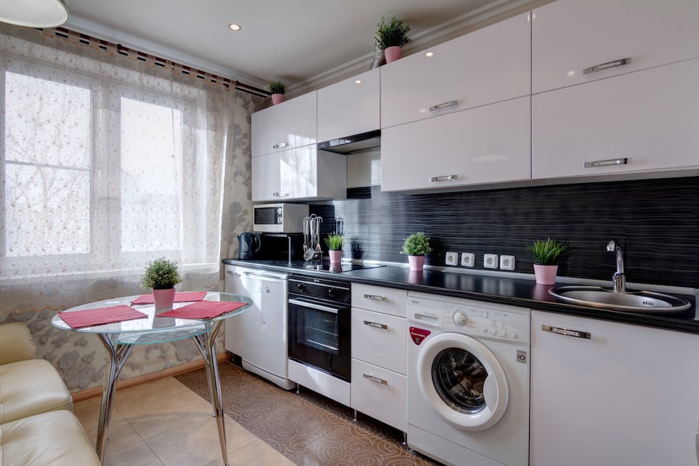 InnHome Apartments - MOPRa Square