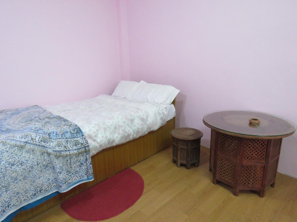 Friend's Guest  House