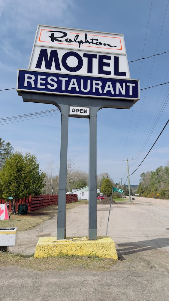 Rolphton Motel and Restaurant