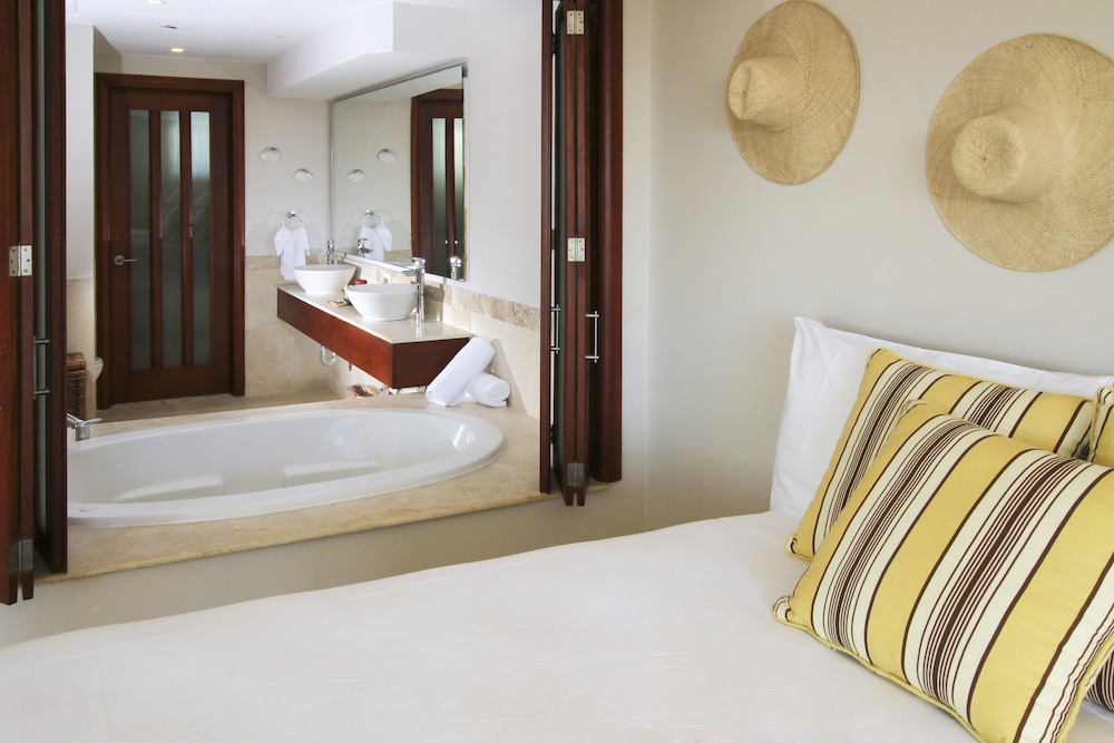 Punta Palmera Cap Cana by Essenza Retreats