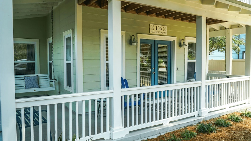Shell Yeah by Avantstay Seagrove Pet-friendly Private Pool