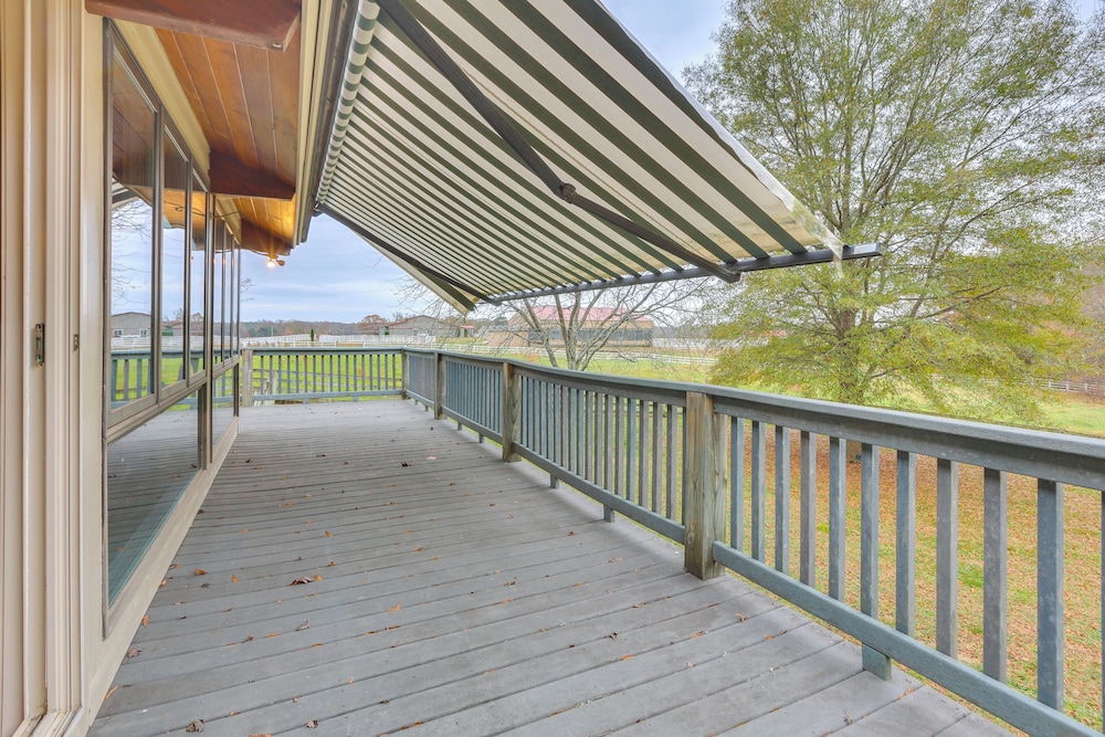 Secluded Countryside Home w/ Deck in Siler City