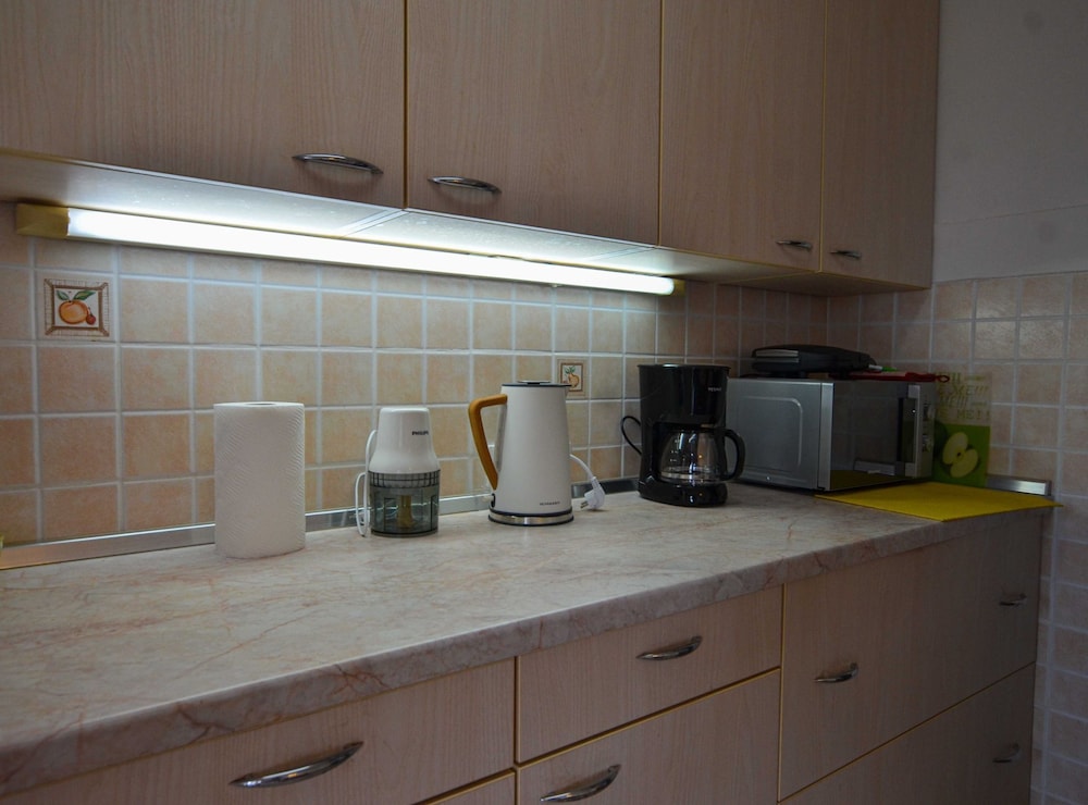Cozy and Smart Rovinj Apartment With Balcony