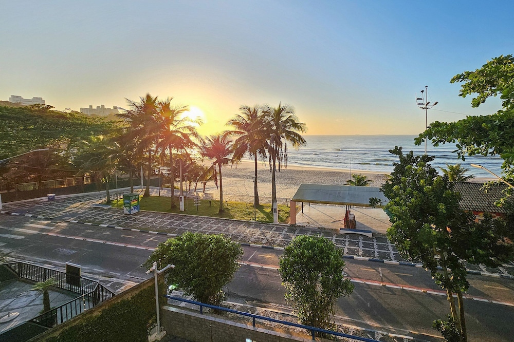 CONDOMINIO PRAIAS DO GUARUJÁ