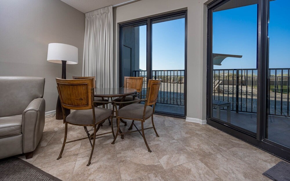 Phoenix X 104 3 Bedroom Condo