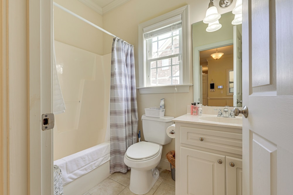 5 Mi to Rocky Mount Mills: Modern Retreat w/ Patio