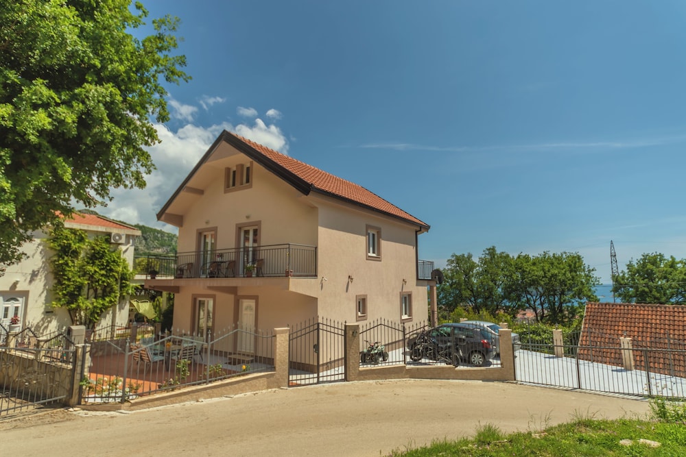 Villa Sunny Hill