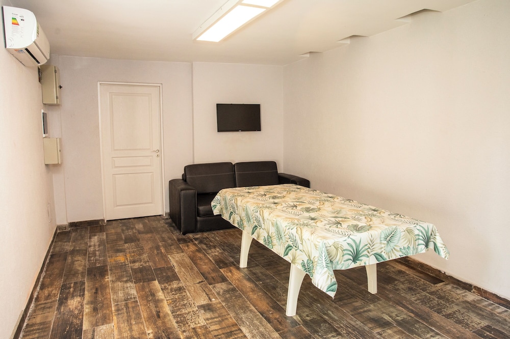 LUXURY HOUSE VILLA DEVOTO