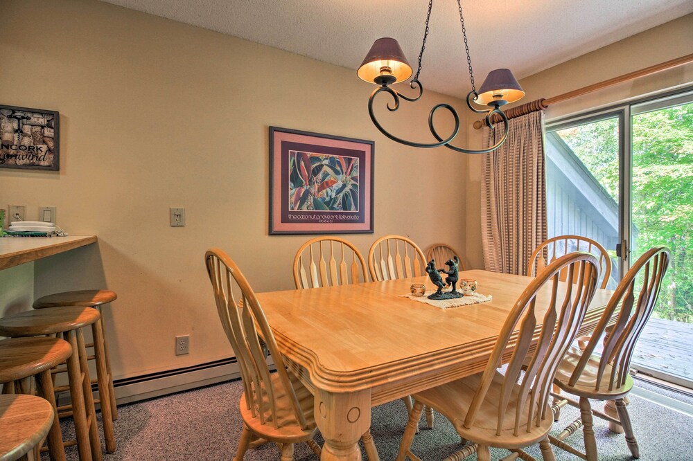 Killington Condo w/ Spa ~ 3 Miles to Ski Resort! view 3