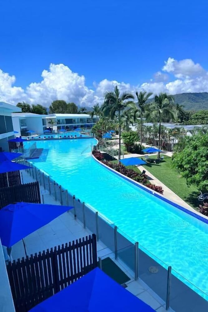 Enter Caribbean Grand Resort