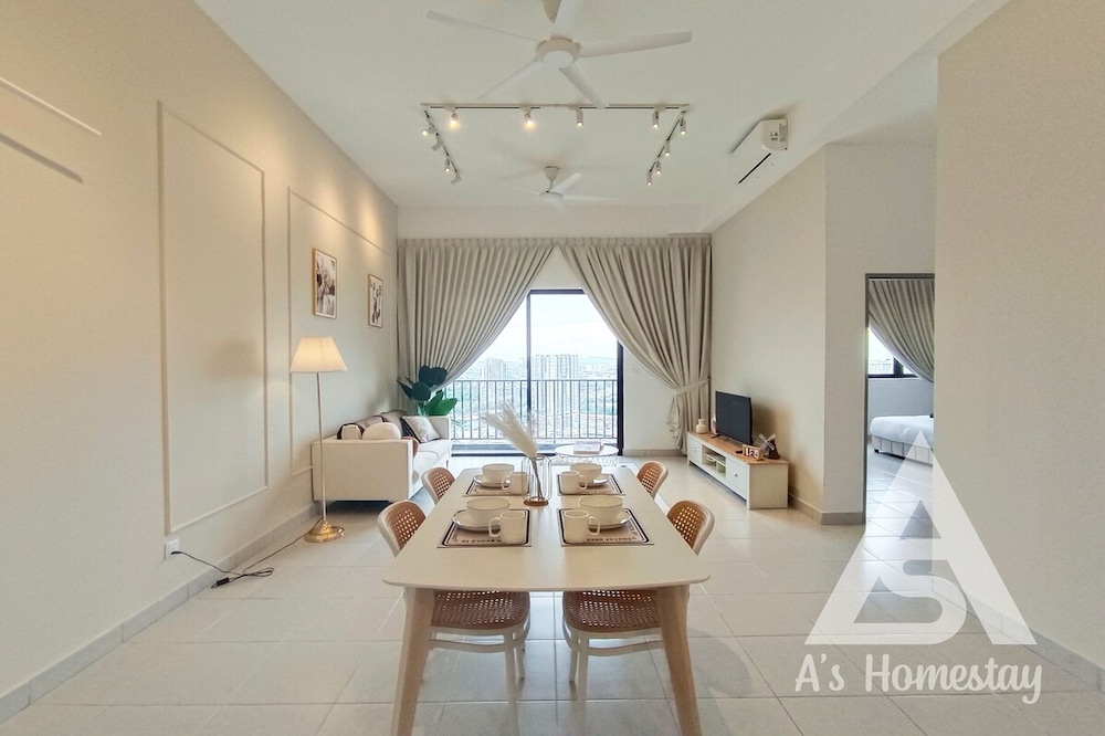Netizen Cheras Residence by Emily in Town