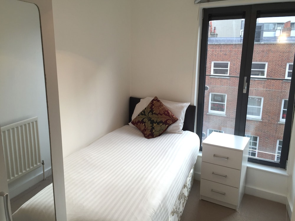 Blandford Street Apartments