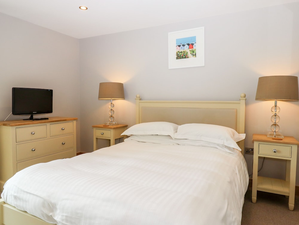 Swandown, 12 Kittwhistle