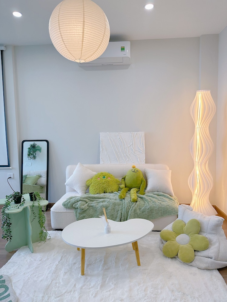 HN ETH Smart City Resident - Tay Mo
