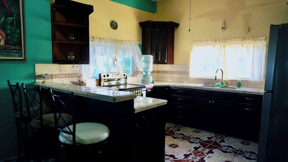 See Belize Waterside Sea View 2-bedroom Apartment w Balcony, Pool & Deck 2nd FL
