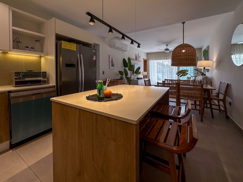 Fantastic new Golf View Apartment