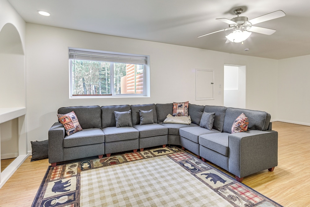 Spacious & Scenic Wasilla Getaway Near Adventures