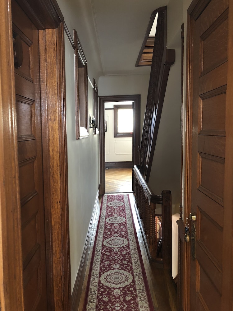 Lefferts Gardens Residence B&B