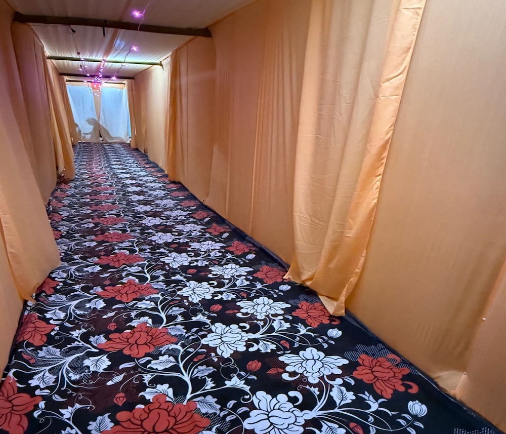 Arail Tent City Kumbh Cottage