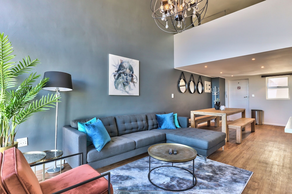 Harbour Terrace Loft II
