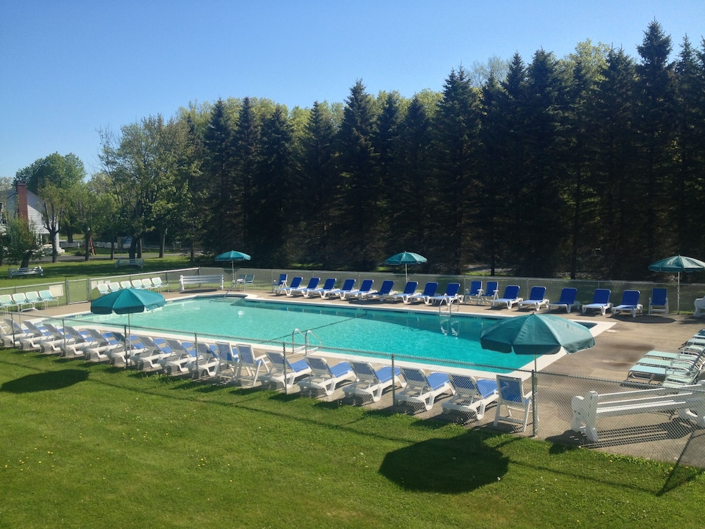 Lukans Farm Resort