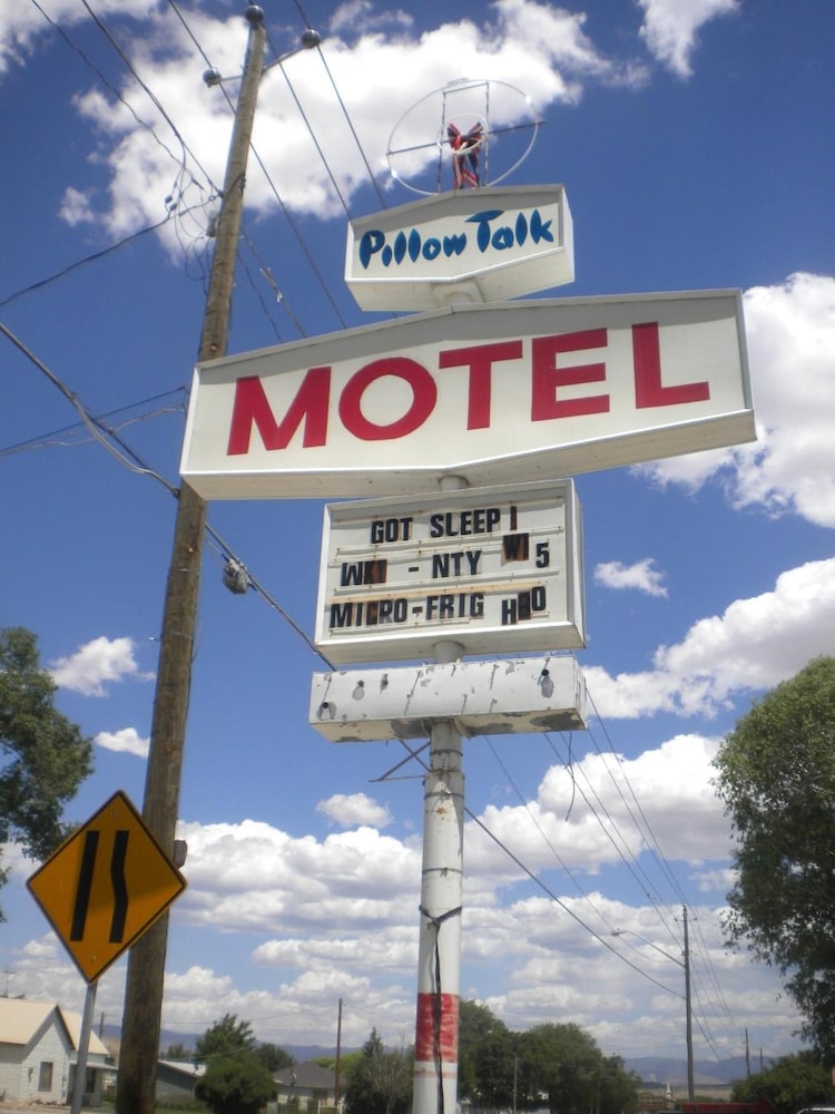 Pillow Talk Motel