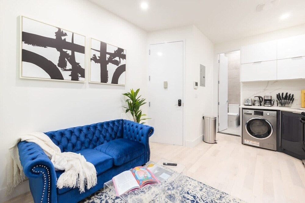 317 UES Apartments