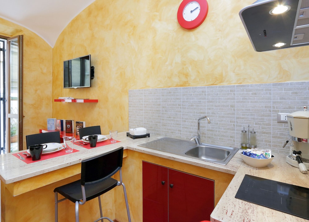 LuckyDomus Esquilino apartment